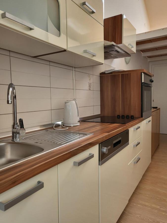 Apartments Matej & Irena 茨雷斯 外观 照片